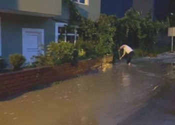 Rize’de heyelan: 3 katlı bina ve 1 müstakil mesken boşaltıldı