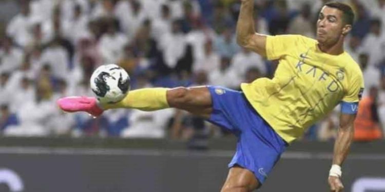 Ronaldo hat-trick yaptı Al Nassr birinci galibiyetini aldı!