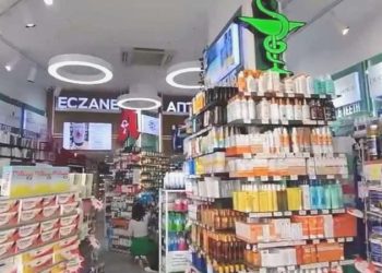 Rus çift toplumsal medyada ‘ucuz eczane’ tanıtımı yaptı: Soruşturma başlatıldı!