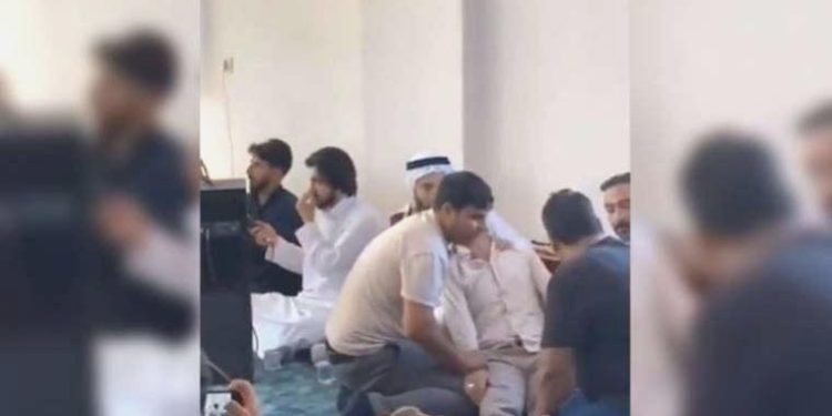 Şanlıurfa’dan zikir görüntüleri! Kendinden geçti