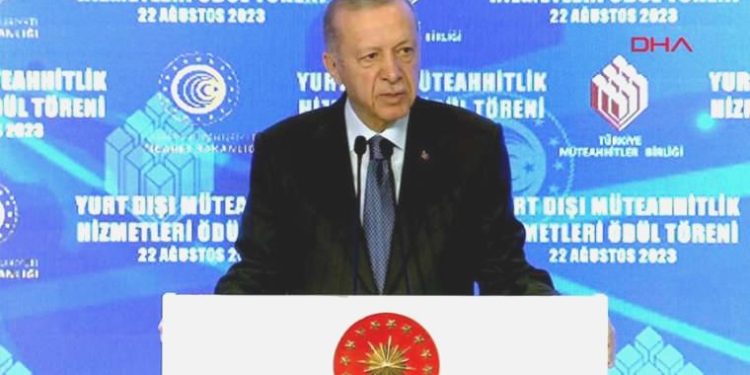 Son dakika… Erdoğan ‘ekonomik kahırların nedenini’ açıkladı: ‘İktisadi değil, siyasi oyunların eseri…’