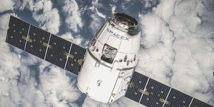SpaceX Dünya’yı kaplıyor: 5 bininci uydu yörüngeye yerleşti