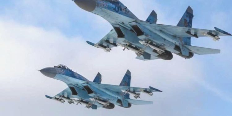 Ukrayna ordusuna ilişkin iki uçak çarpıştı: 3 meyyit