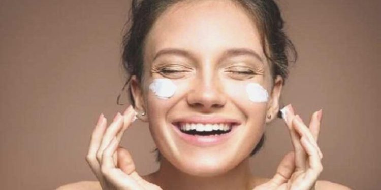 Uzman Dermatolog Dr. Metin oğuz uyardı: Cildini seviyorsan bu 3 şeyi yapma!