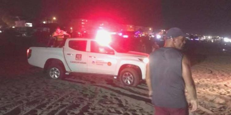 Yasağa karşın denize giren 3 şahıstan 1’i kayboldu