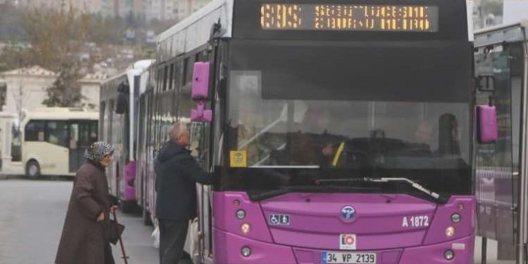 30 Ağustos Zafer Bayramı’nda ulaşım fiyatsız mi? 30 Ağustos’ta otobüs, metro, metrobüs, marmaray, vapur fiyatsız mi? 30 Ağustos’ta İstanbul’da ulaşım parasız mı?