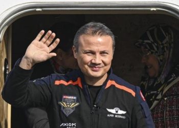 Alper Gezeravcı TUA Yönetim Kurulu üyeliğine atandı