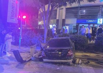 Ankara’da feci kaza: 5 kişi yaralandı