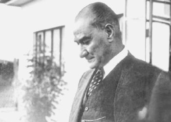 Atatürk’ün özel koleksiyondaki el yazısı ortaya çıktı