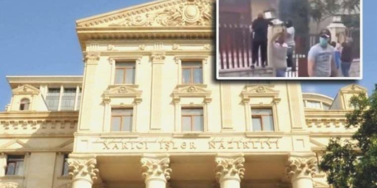 Azerbaycan’ın Beyrut Büyükelçiliğine bir küme Ermeni asıllı atak düzenledi