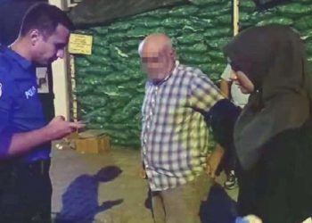 Bolu’da babasını ‘kendisini uyardığı’ için bıçakladı!