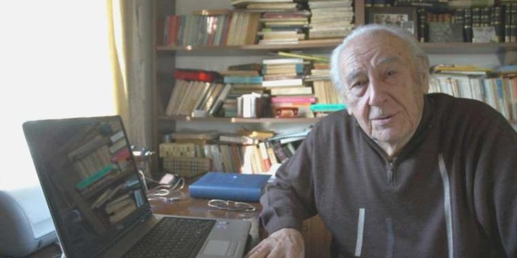 Boyun eğmeyen gazeteci Oktay Akbal anılacak