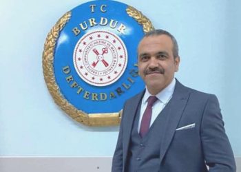 Burdur, Defterdar vekilinin laiklik zıddı paylaşımlarını konuşuyor: ‘Kadından yönetimci olmaz’