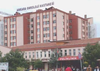Bütçe bataklığa döndü! SES lideri, hastane bahçesine yapılan hastanenin ihaleye çıkmasını eleştirdi