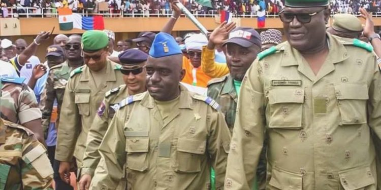 Cezayir’den, Nijer’deki krizi 6 ayda çözecek 6 evreli teşebbüs