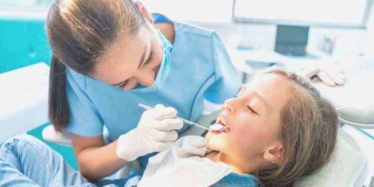 Çocuklar çürüğe mahkûm: Ekonomik krizle derinleşen yoksulluktan ağız ve diş sıhhati da etkileniyor