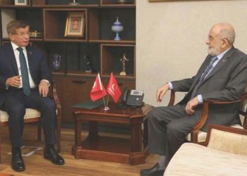 Davutoğlu’ndan Karamollaoğlu’na ‘seçim’ ziyareti
