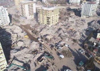 Ebrar Sitesi’nde eksik rapora reaksiyon: Tuz üzere elimizde kalıyordu