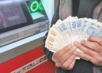 Emekliye ek artırım gelecek mi? Emekliye orta artırım ne vakit gelecek? Emekli maaşına ne kadar artırım gelecek?