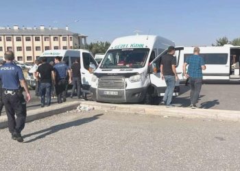 Erzurum’da silahlı satırlı hengame… 2 kişi yaralandı, 10 gözaltı!