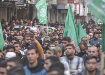 Filistinli kümeler İsrail-Libya görüşmesini kınadı