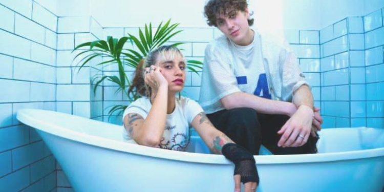 Genç isimlerden ortak çalışma