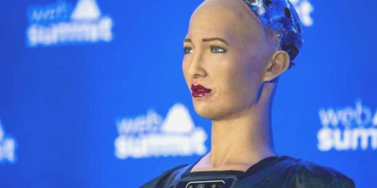 İnsansı robotların birden fazla neden bayan?