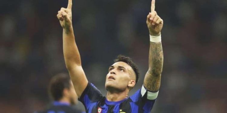 Inter, deplasmanda Cagliari’yi 2-0 mağlup etti