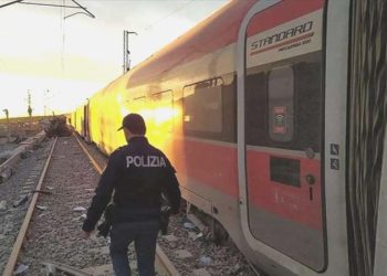 İtalya’da trenin çarptığı 5 demir yolu personeli öldü