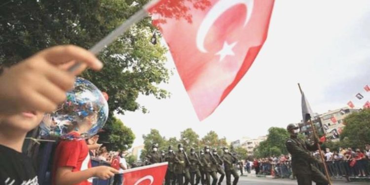 İzmir’de 30 Ağustos coşkuyla kutlanacak