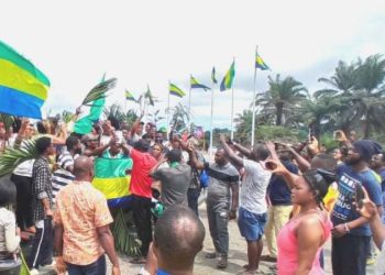 Kamerun ve Ruanda, orduda değişikliğe gitti: Yeni askeri atamalar yapıldı