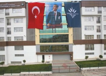 Karabağlar’da yeni yurt için düğmeye basıldı