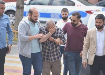 Kendisini ‘iş insanı’ olarak tanıttı… Bindiği taksilerin sürücülerini dolandırdı