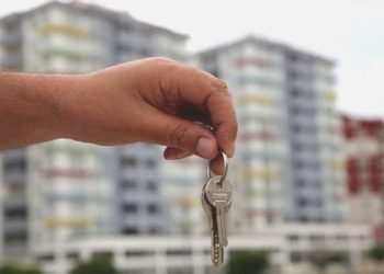 Kirada ‘arabuluculuk’ devrini Av. Kiraz açıkladı: ‘Kanundaki 8 sebepten biri yoksa kiracı tahliye edilemez’