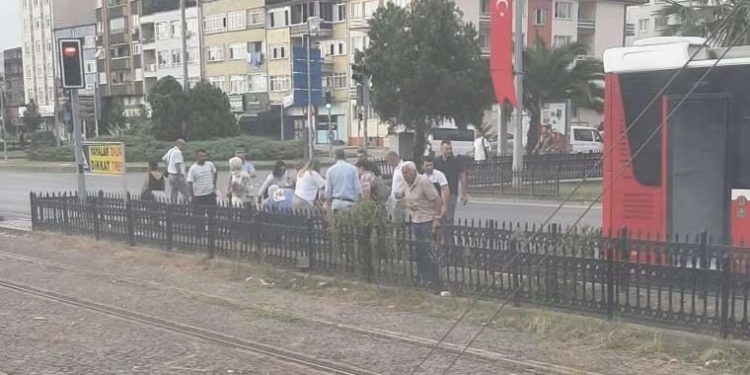 Korkutan anlar… Samsun’da seyir halindeki otobüsün yangın tüpü patladı!