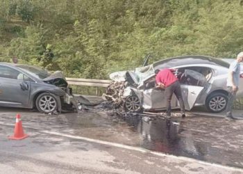 Ordu’da arabalar baş başa çarpıştı; 1 meyyit, 3 yaralı