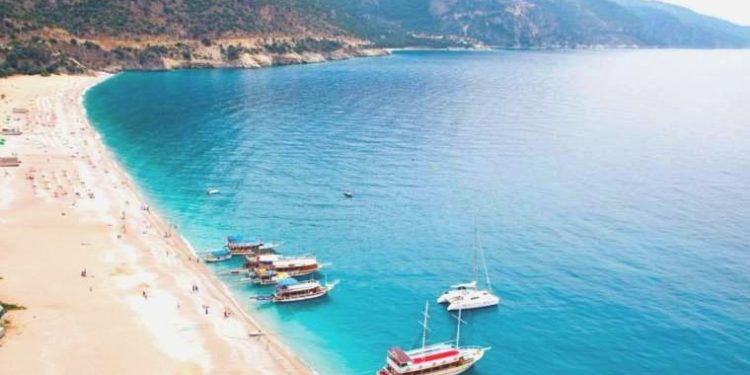 Plajlardaki işgaller Meclis gündeminde: Hukuka aykırı!