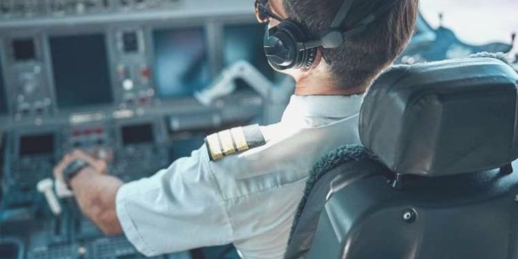 Sıhhat sıkıntılarını gizlediği için binlerce pilot soruşturma altında