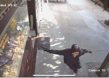 Sinema üzere olay… Salvador Kolu maskesiyle kuyumcuda soygun girişimi!