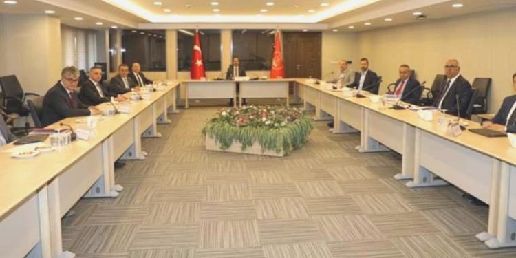 Son Dakika: Memur-emekli artırımında dördüncü toplantı başladı
