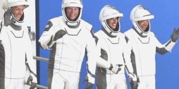 Space X’in 4 astronotu Milletlerarası Uzay İstasyonu’na iniş yaptı