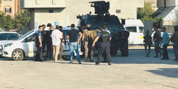 Torbacılar polise ateş açtı: 2 kuşkulu gözaltına alındı!