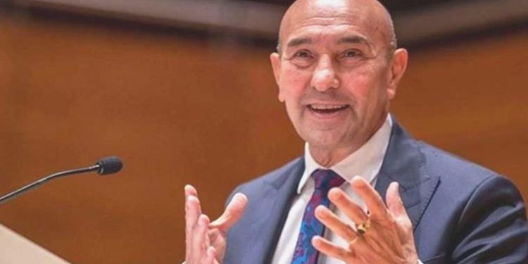 Tunç Soyer resmen aday olduğunu duyurdu: Bir periyot daha nasip olursa…