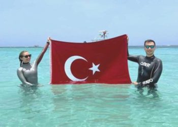 Ulusal atlet Şahika Ercümen, Özgür Dalış Şampiyonası’nda 3. oldu