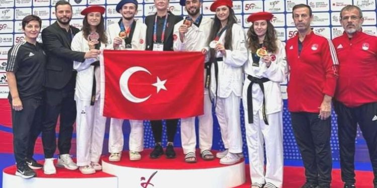 Ulusal para tekvandoculardan Paris’te 5 madalya!