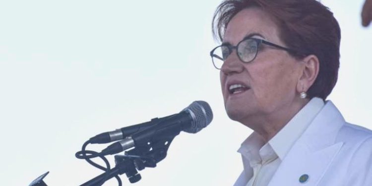 Yandaş Selvi’den ‘Meral Akşener’ argümanı: ‘Yeni bir açıklamaya hazırlanıyor’