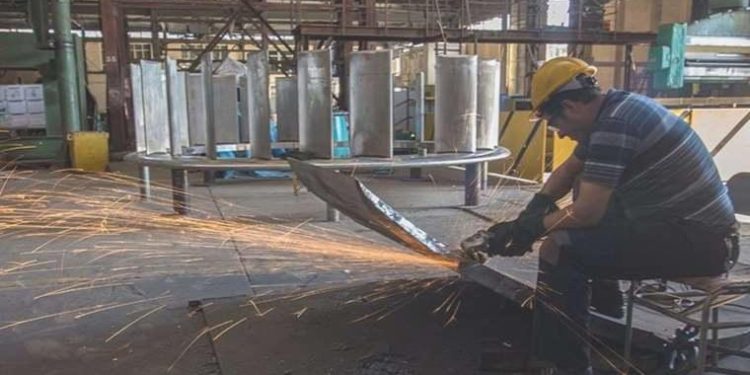 Türk imalat bölümünde ivme kaybı sürüyor: İmalat PMI yılın en düşük düzeyinde