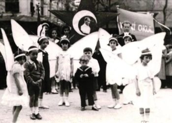 Meclis arşivinden ilk 23 nisan kutlamaları