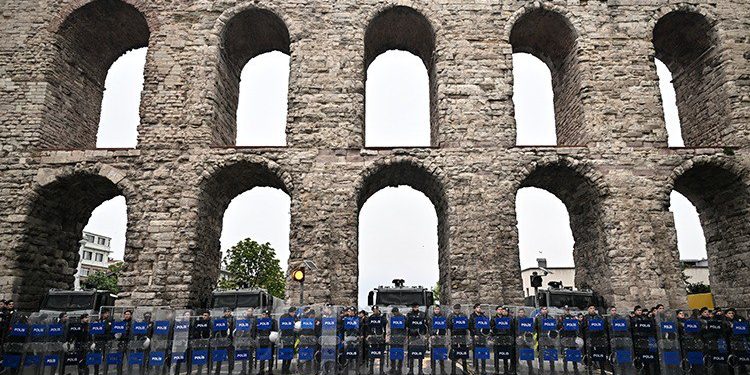 Taksim Meydanı ve Saraçhane’de sıkı güvenlik önlemleri alındı