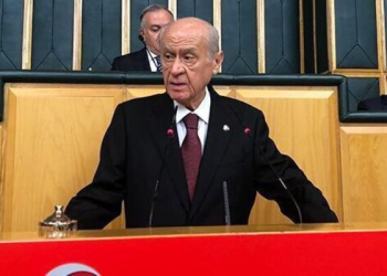 Bahçeli: Türk polisine saldıranlar haçlı kalıntısıdır